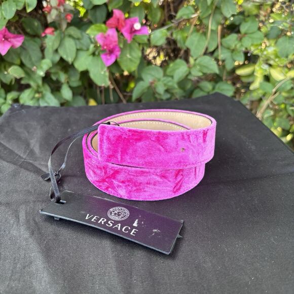 Versace Girls Velvet Leather Belt Pink Sz 55 22 main image 5